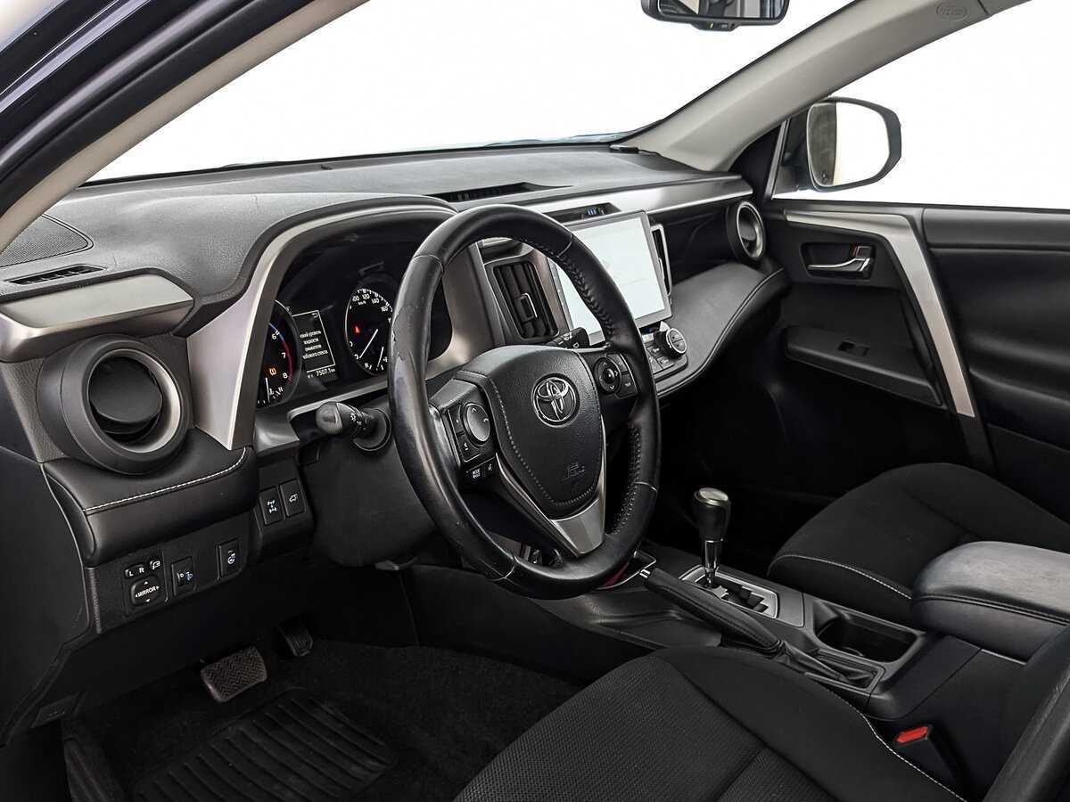 Toyota RAV4 2017