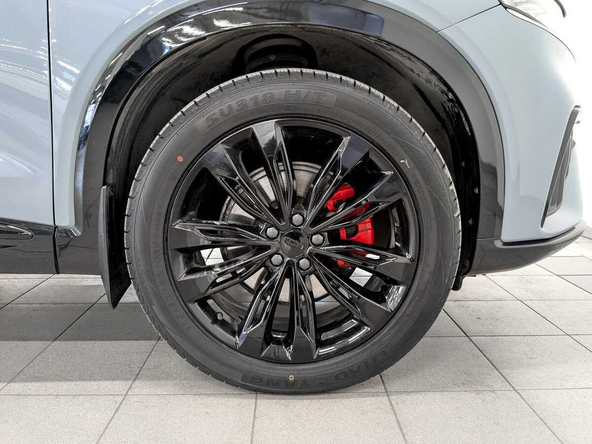 Geely Tugella 2023