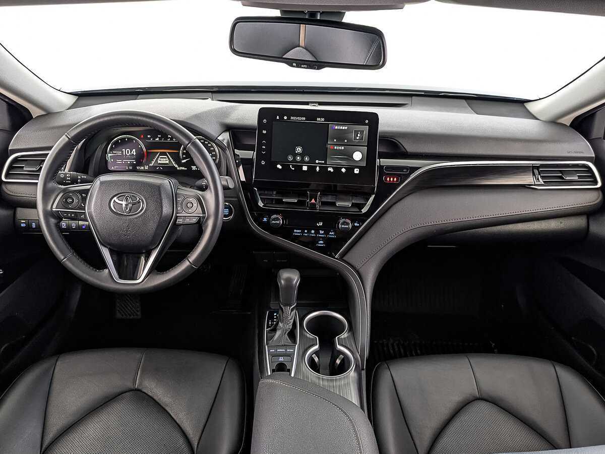 Toyota Camry 2023