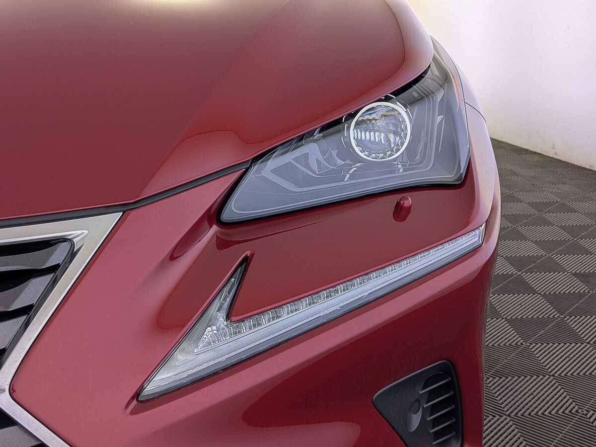 Lexus NX 2019