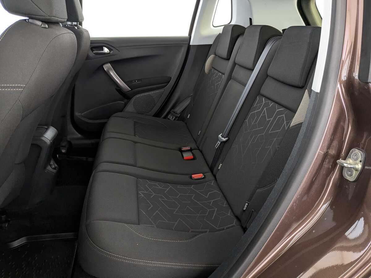 Peugeot 2008 2014