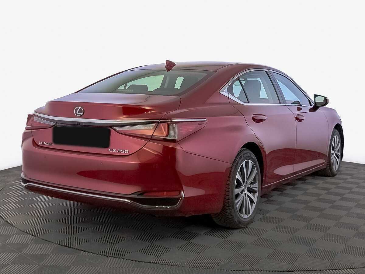 Lexus ES 2020
