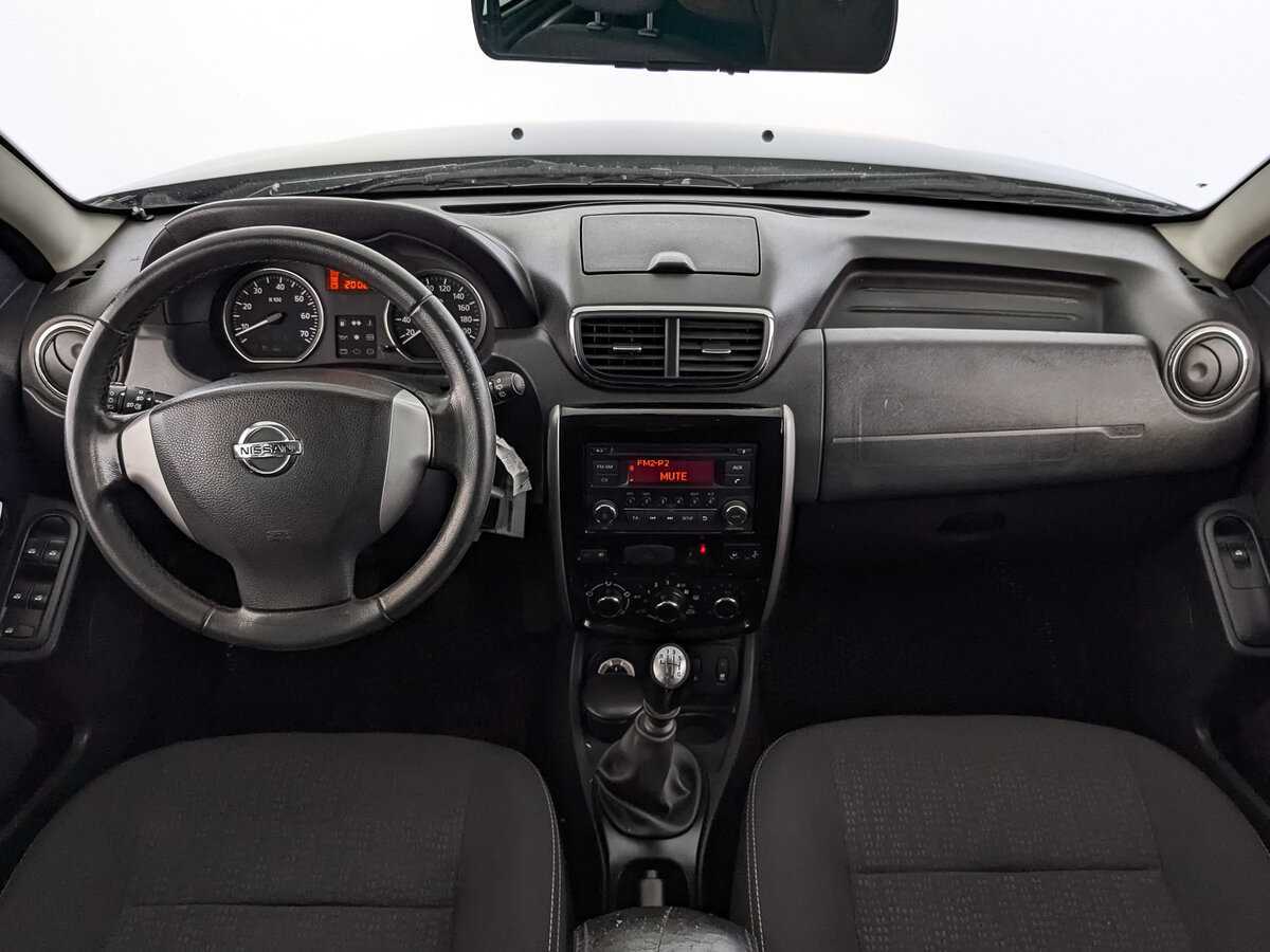 Nissan Terrano 2015