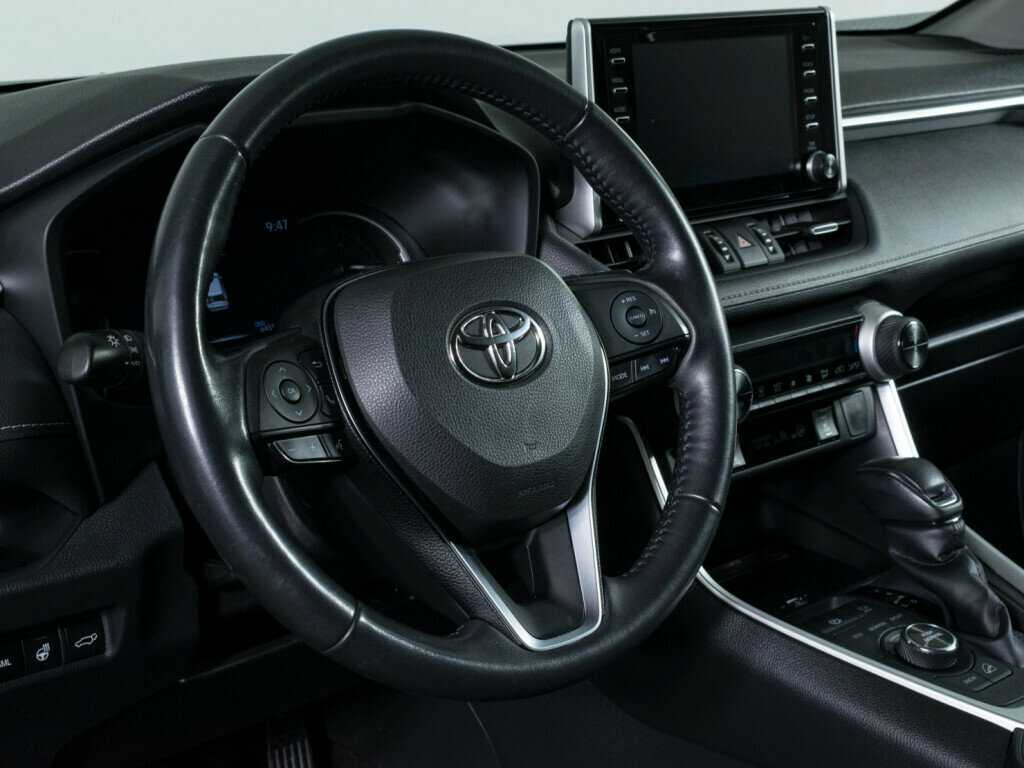 Toyota RAV4 2021