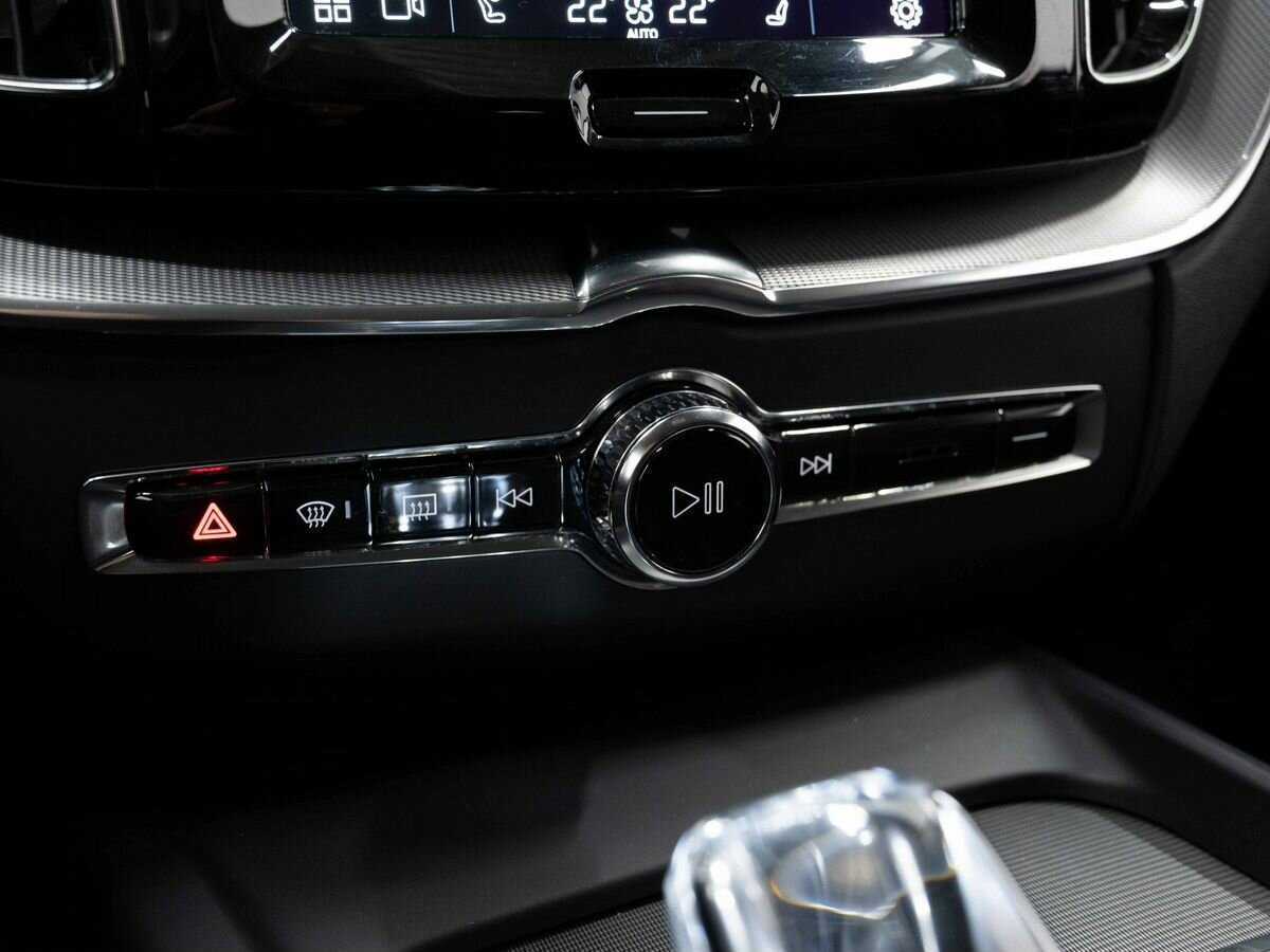 Volvo XC60 2021
