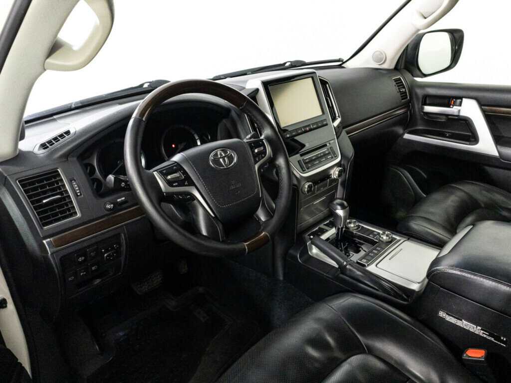 Toyota Land Cruiser 2016