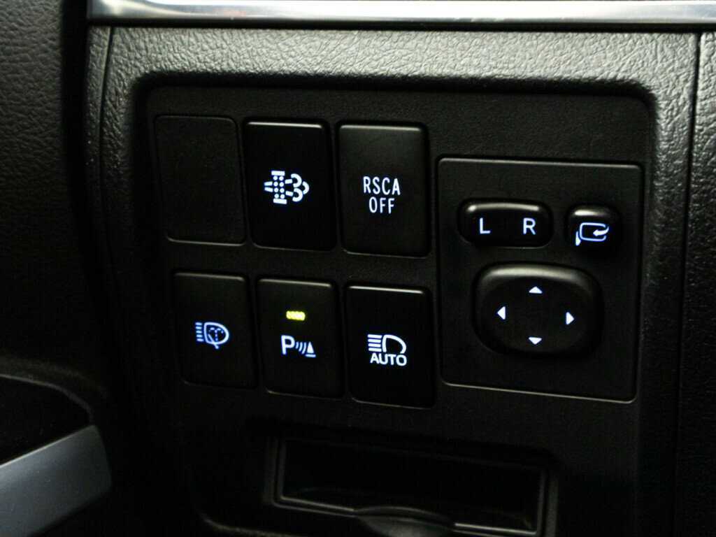 Toyota Land Cruiser 2016