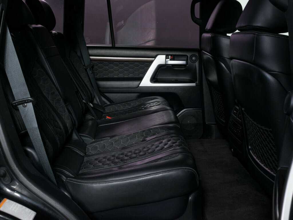Toyota Land Cruiser 2019