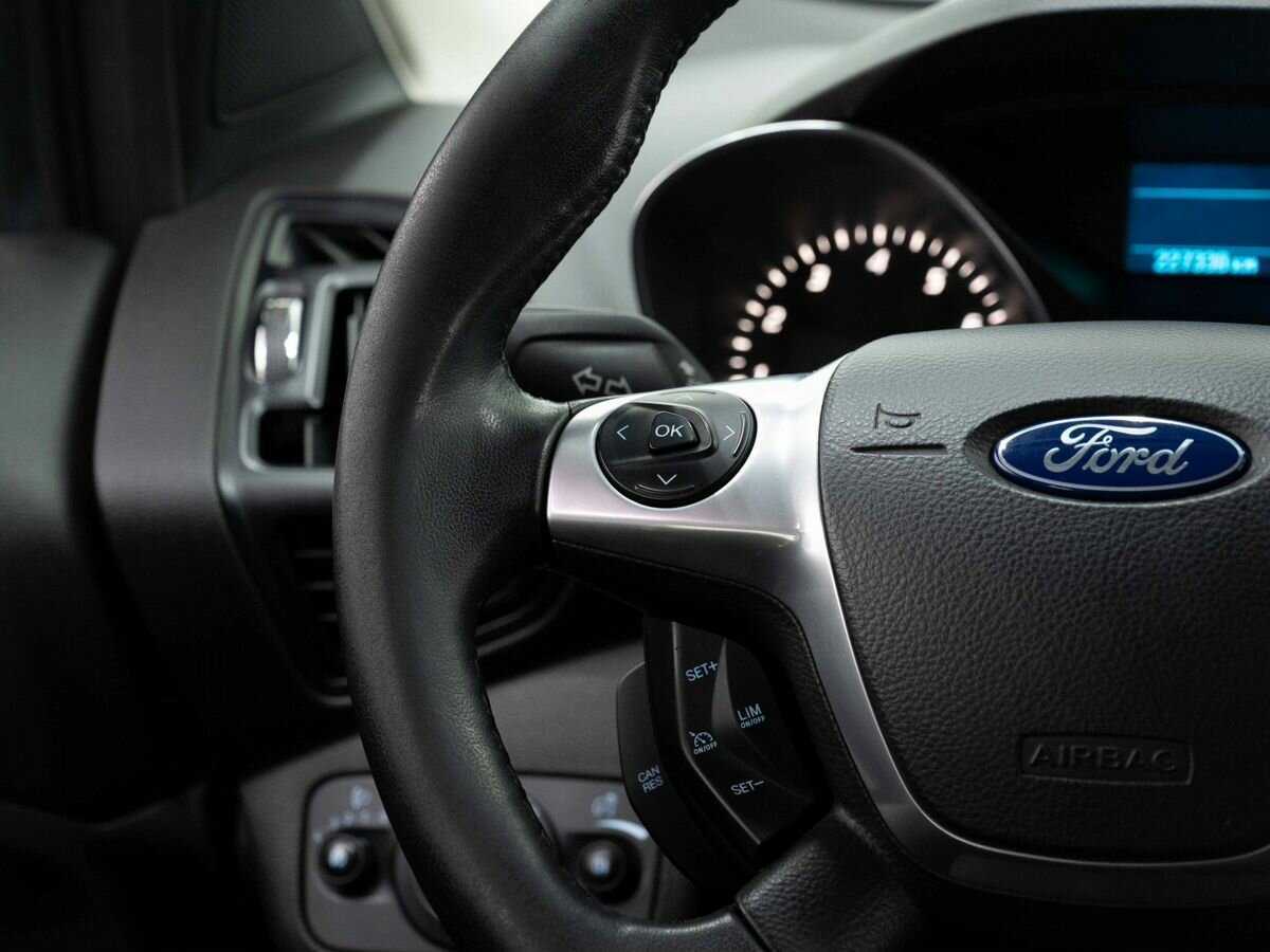 Ford Kuga 2014