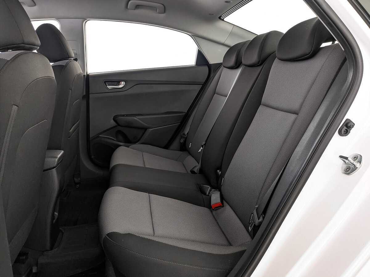 Hyundai Solaris 2021