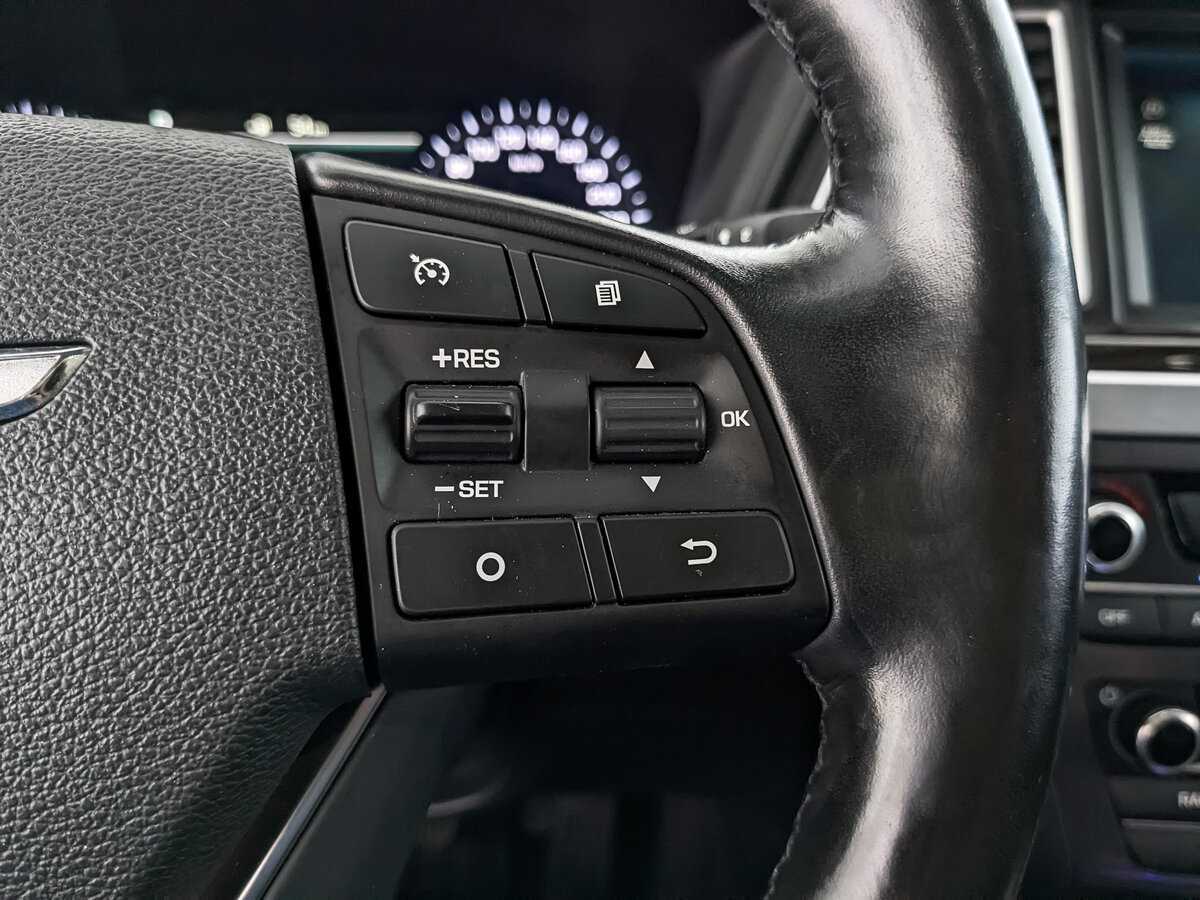 Genesis G80 2019