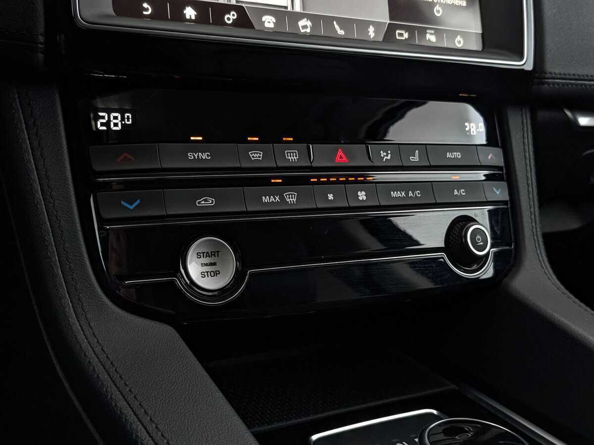 Jaguar F-Pace 2018