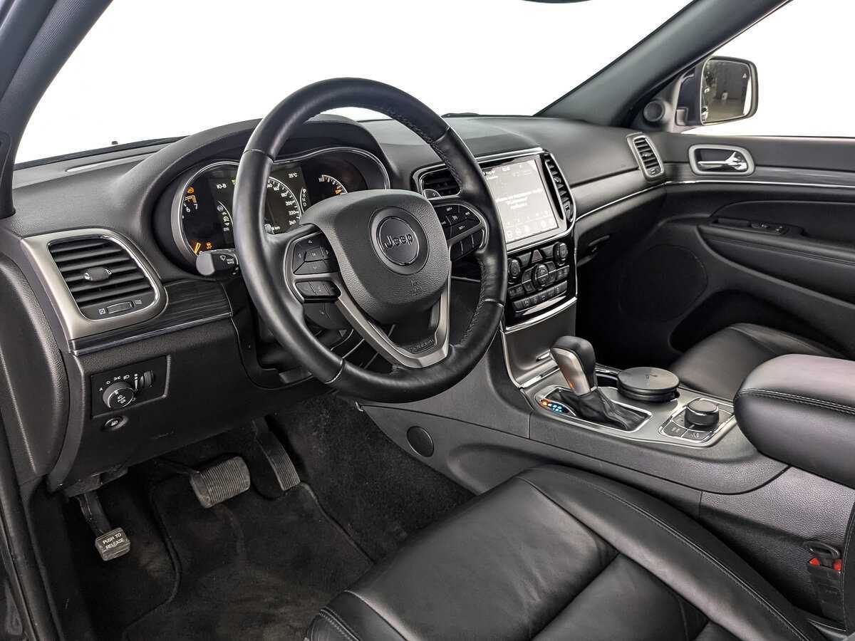 Jeep Grand Cherokee 2021