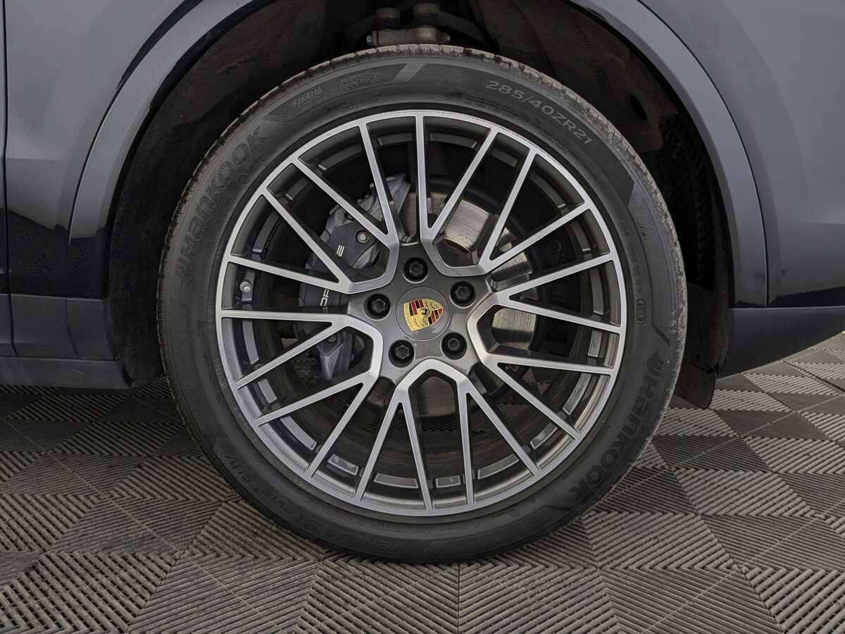Porsche Cayenne 2020