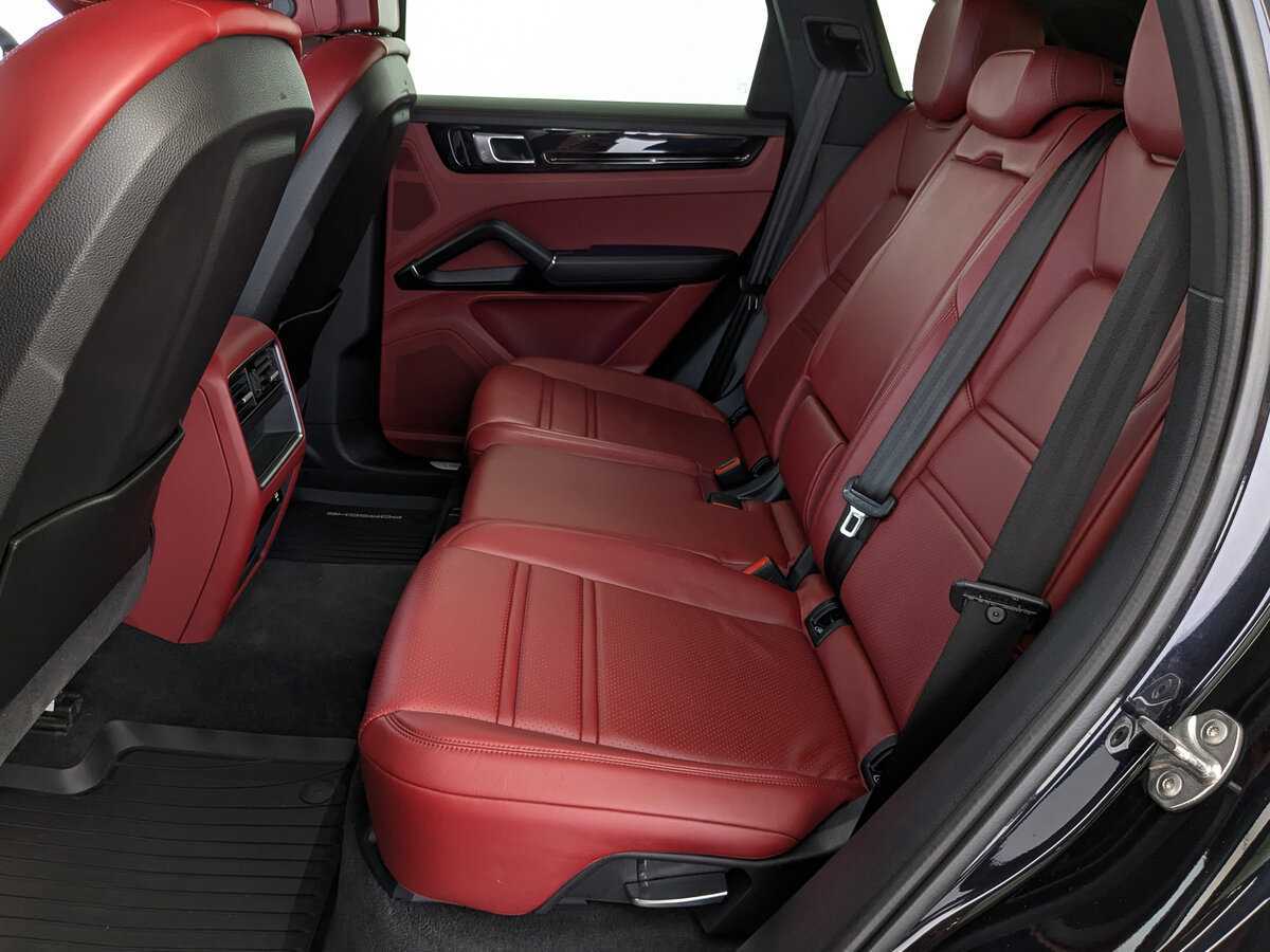 Porsche Cayenne 2020