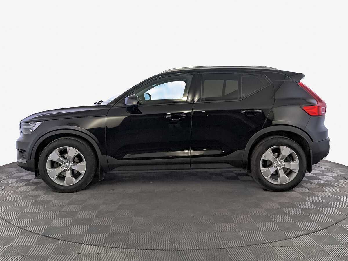 Volvo XC40 2021
