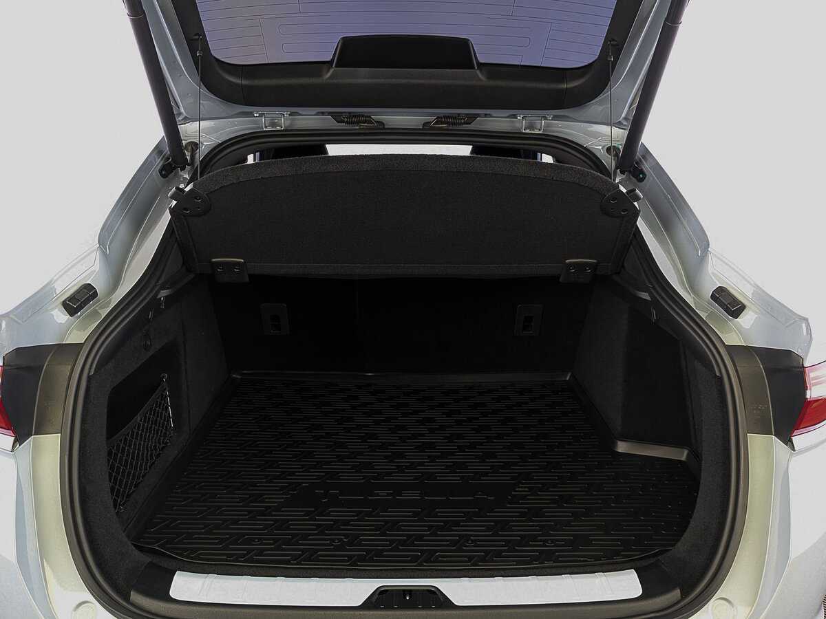 Geely Tugella 2023
