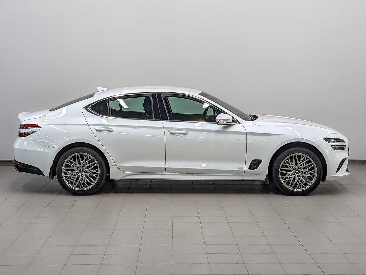 Genesis G70
