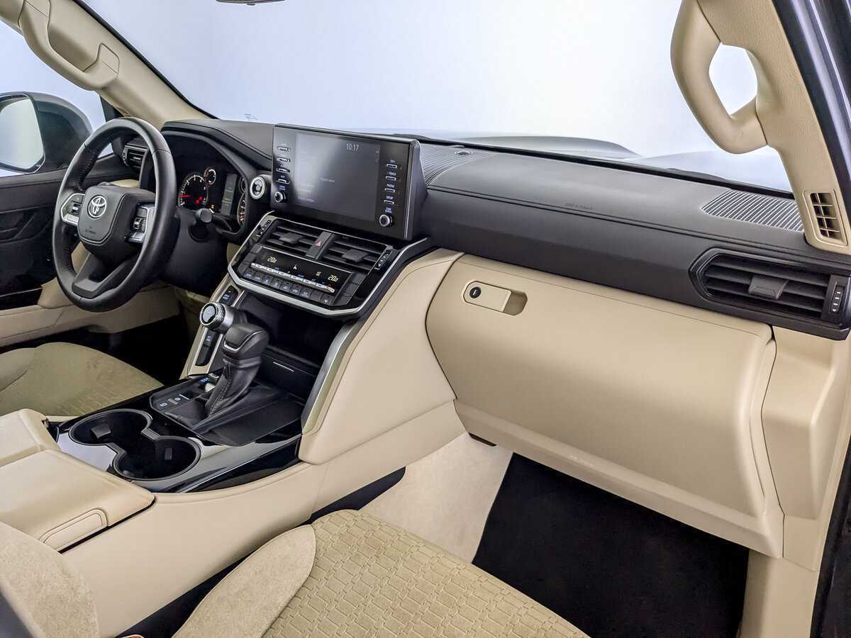 Toyota Land Cruiser 2023