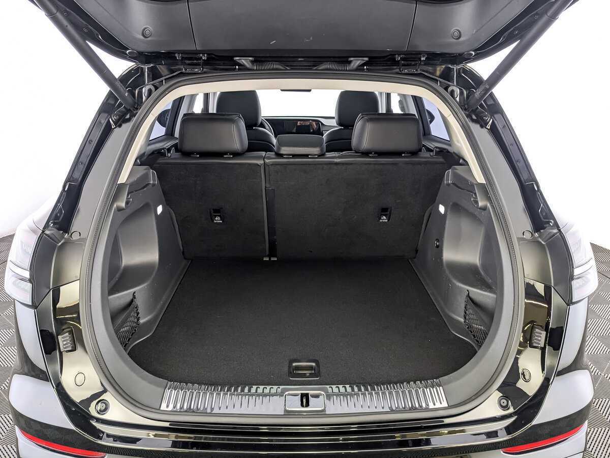 Hongqi HS5 2023