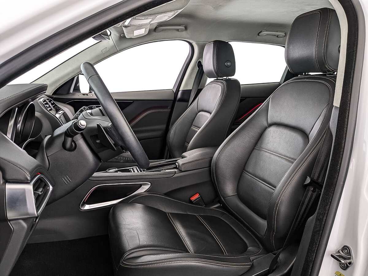 Jaguar F-Pace 2018