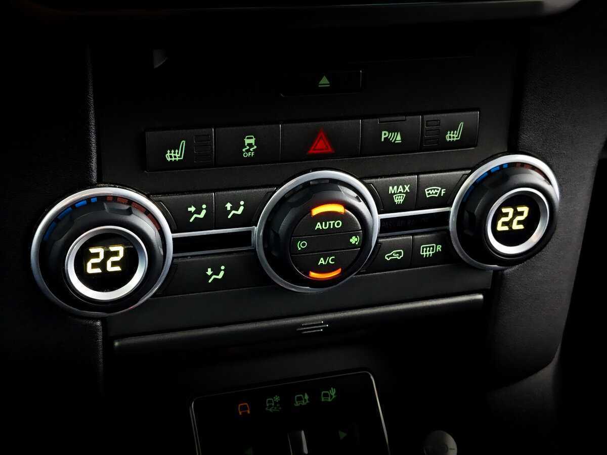 Land Rover Discovery 2015