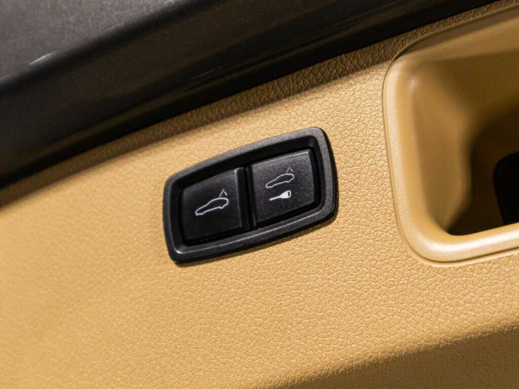 Porsche Macan 2014