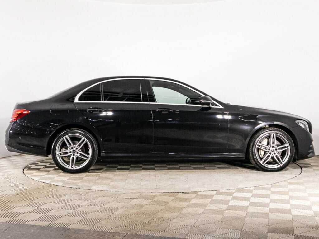 Mercedes-Benz E-Класс 2019