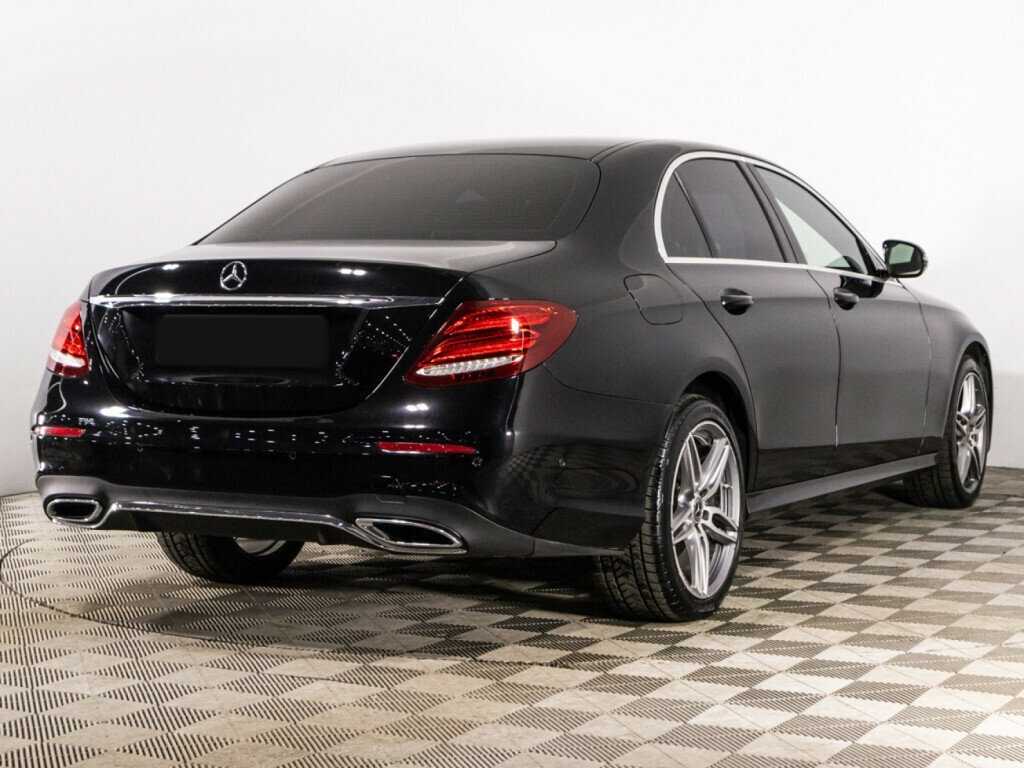 Mercedes-Benz E-Класс 2019