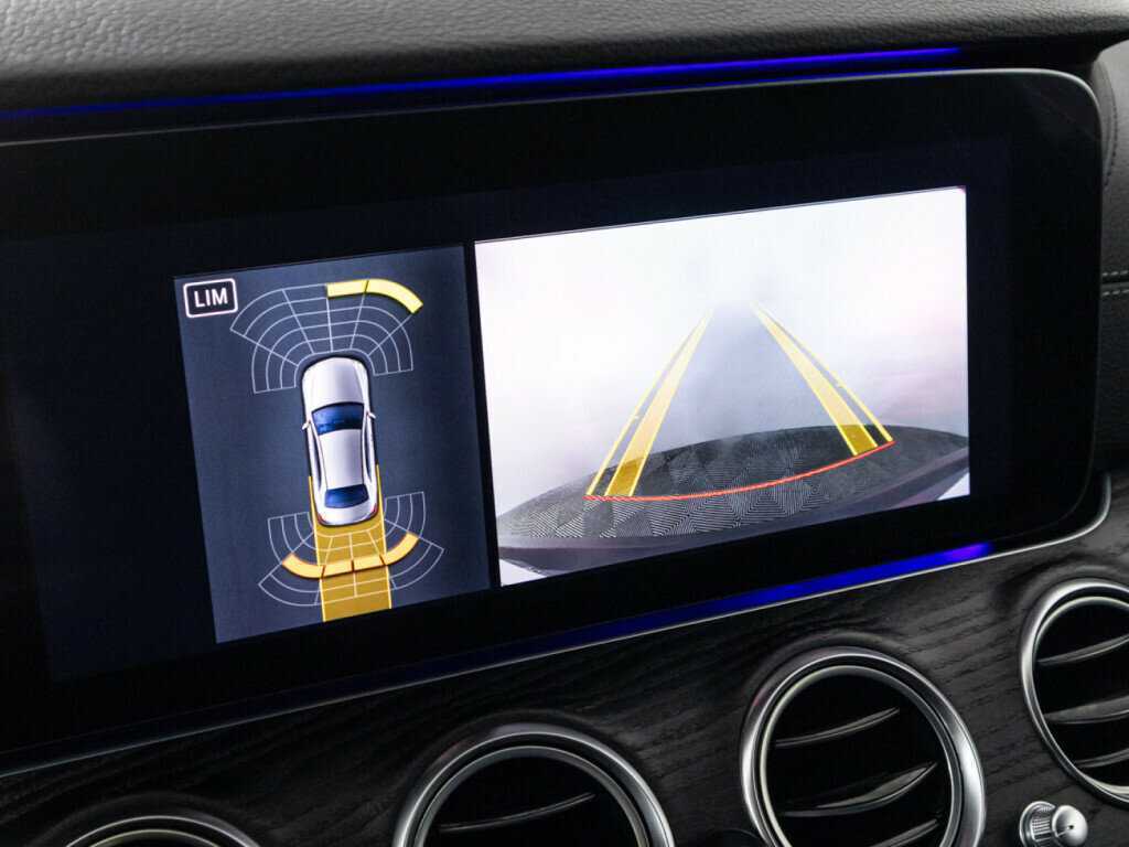 Mercedes-Benz E-Класс 2019