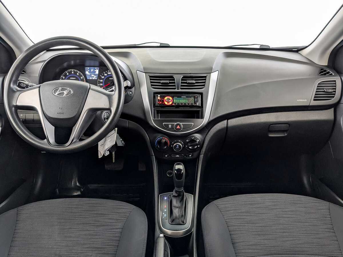 Hyundai Solaris 2016