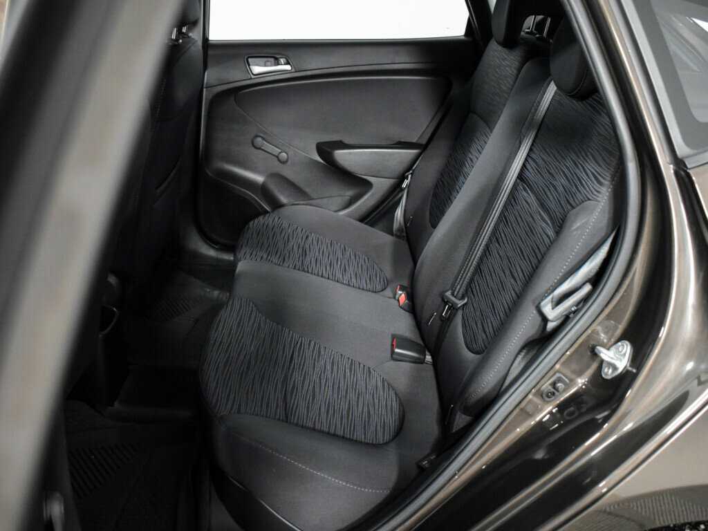 Hyundai Solaris 2015