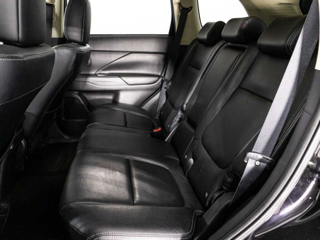 Mitsubishi Outlander 2012