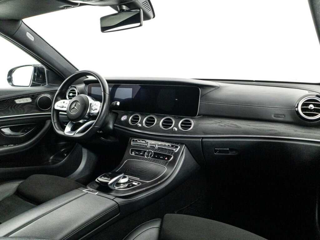Mercedes-Benz E-Класс 2019