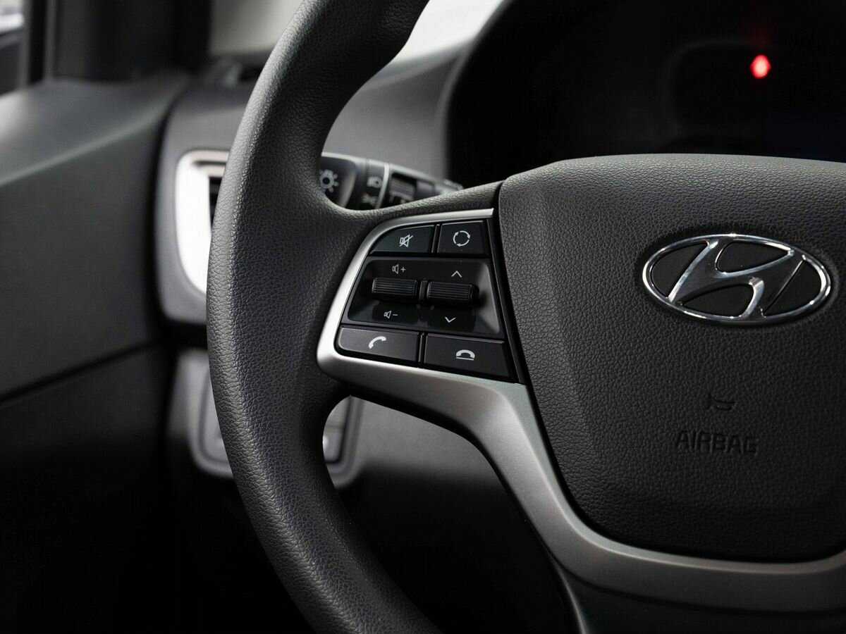 Hyundai Solaris 2020