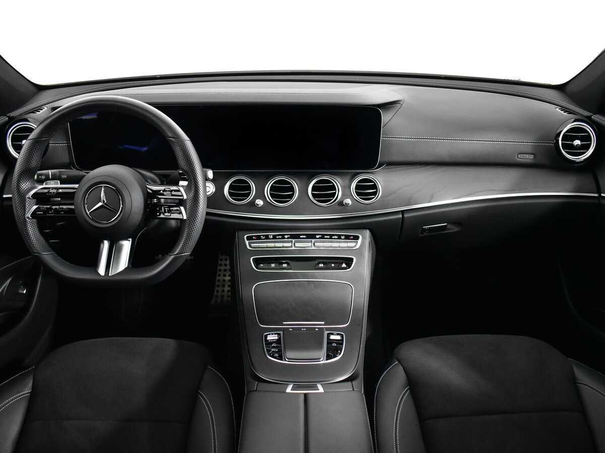Mercedes-Benz E-Класс 2021