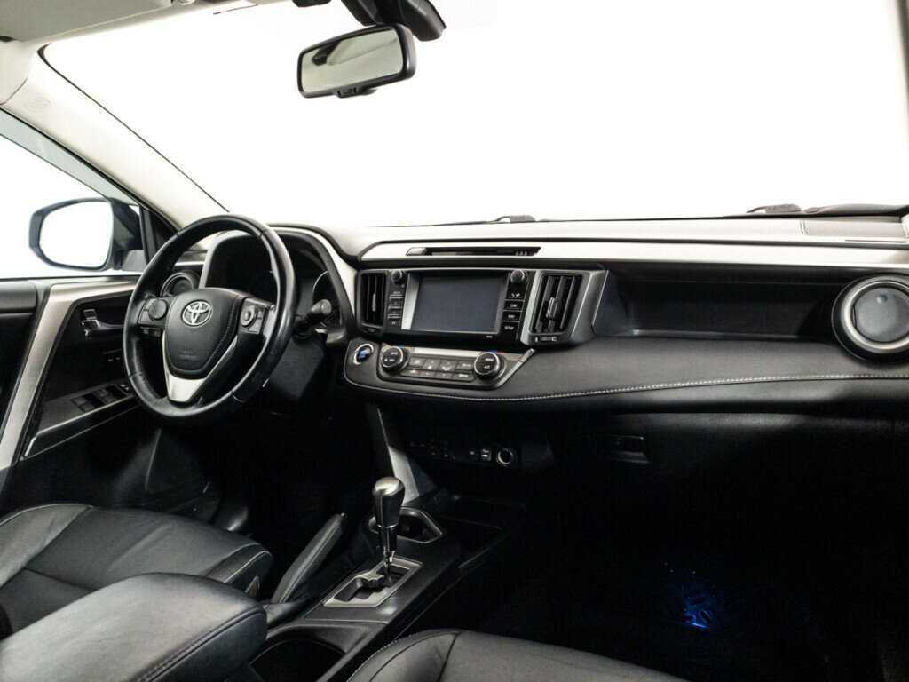 Toyota RAV4 2017