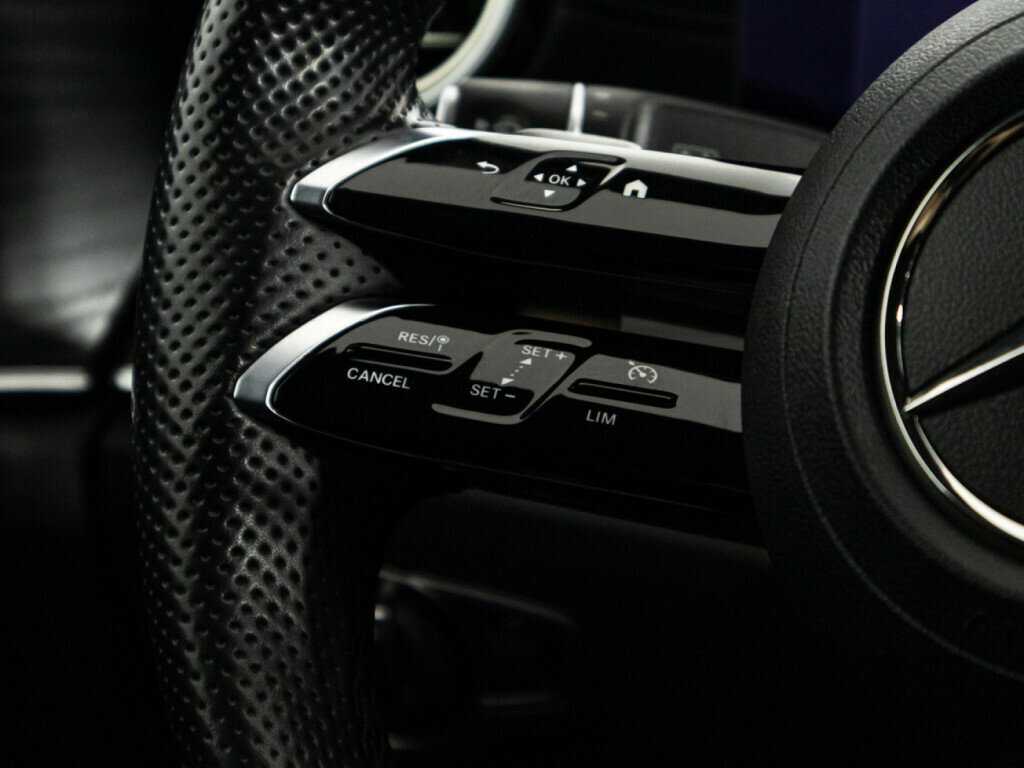 Mercedes-Benz E-Класс 2020