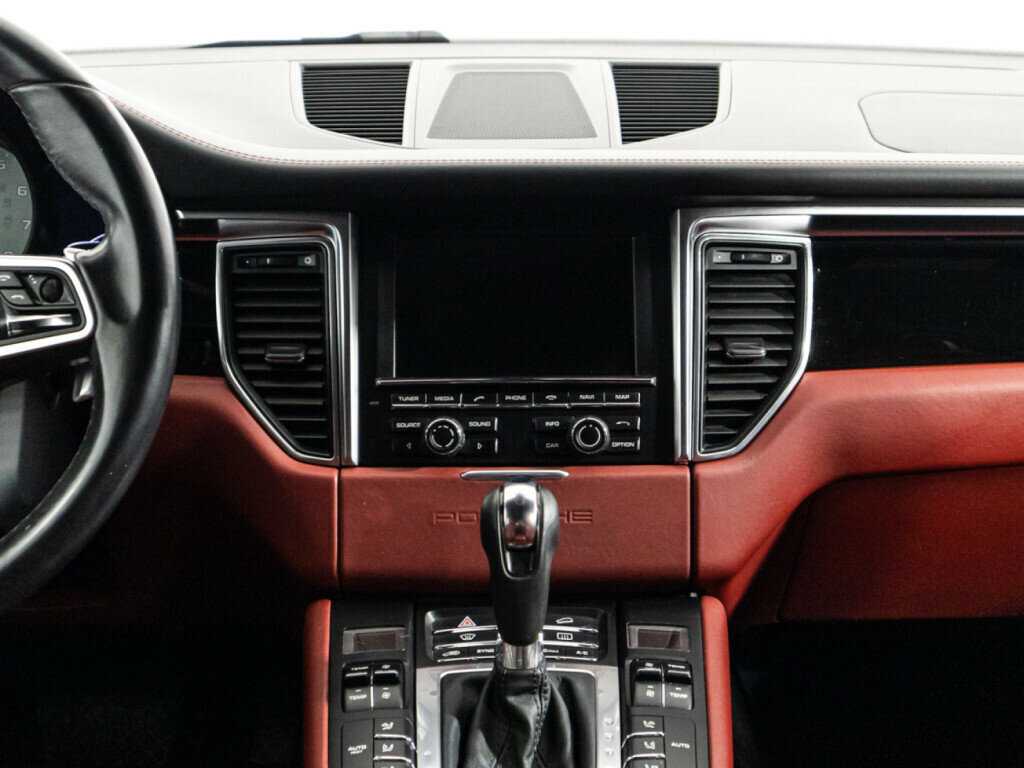 Porsche Macan 2014