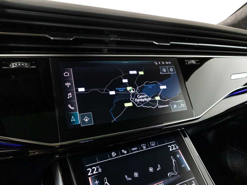 Audi Q8 2021