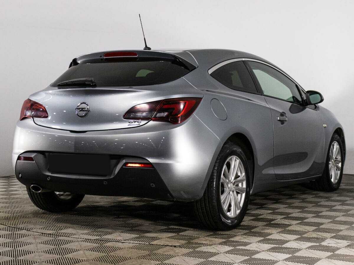 Opel Astra 2013