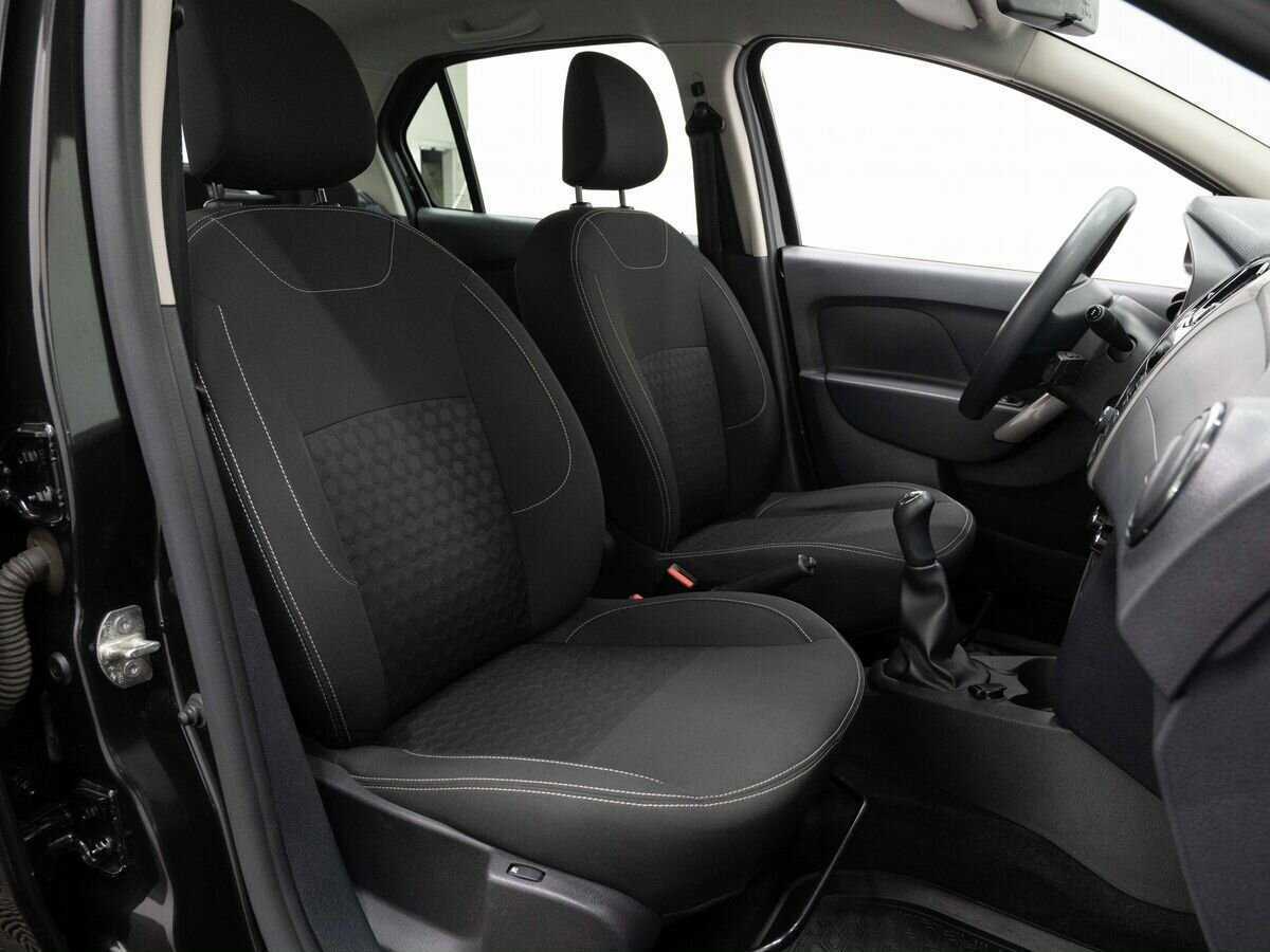 Renault Logan 2018