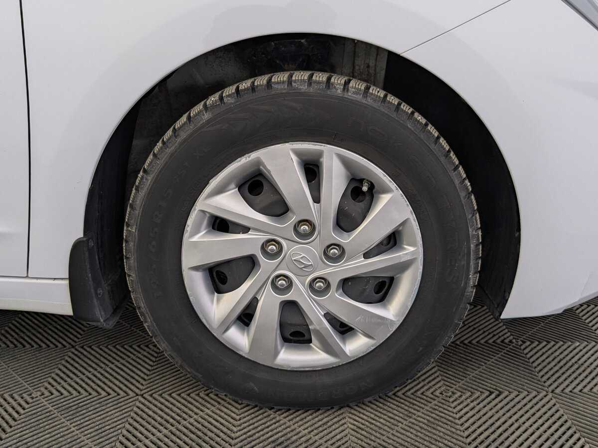 Hyundai Elantra 2019