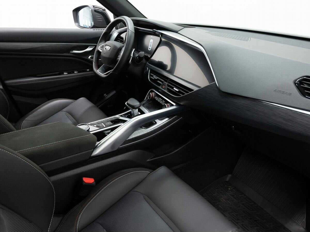 Geely Tugella 2023