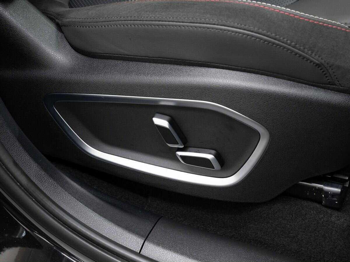 Geely Tugella 2023