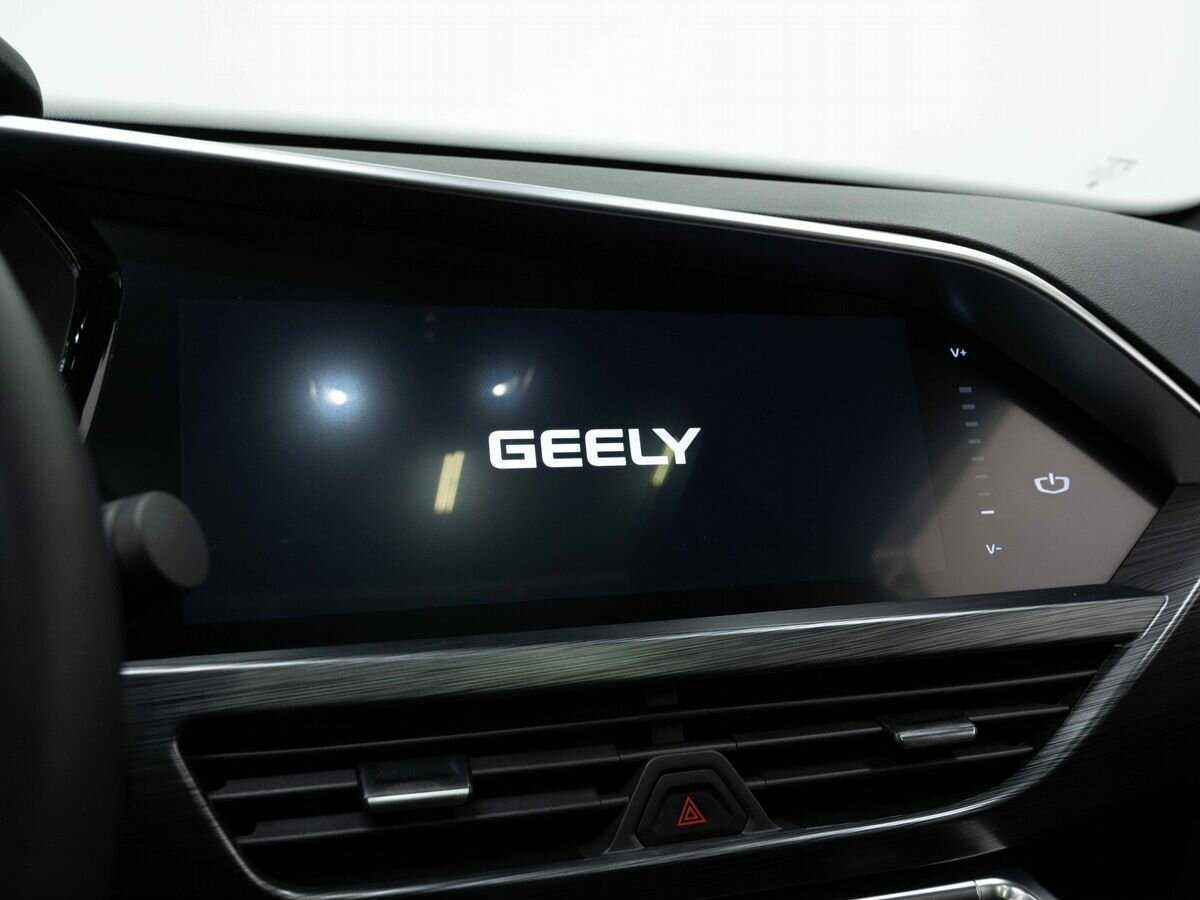Geely Tugella 2023