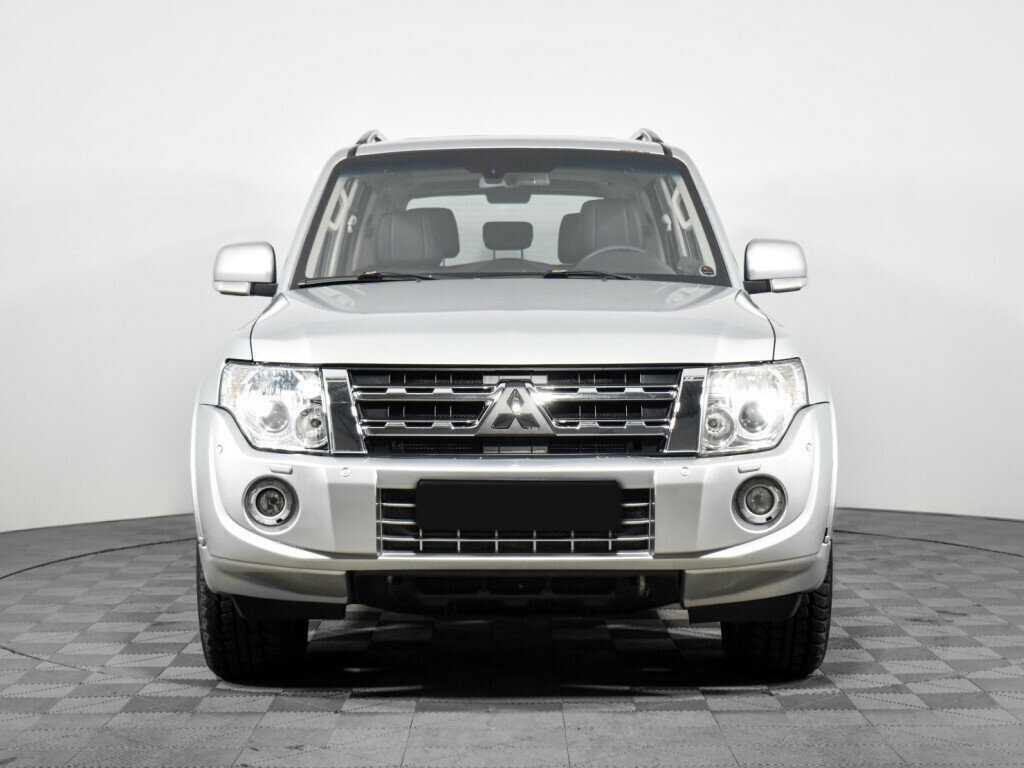 Mitsubishi Pajero 2013