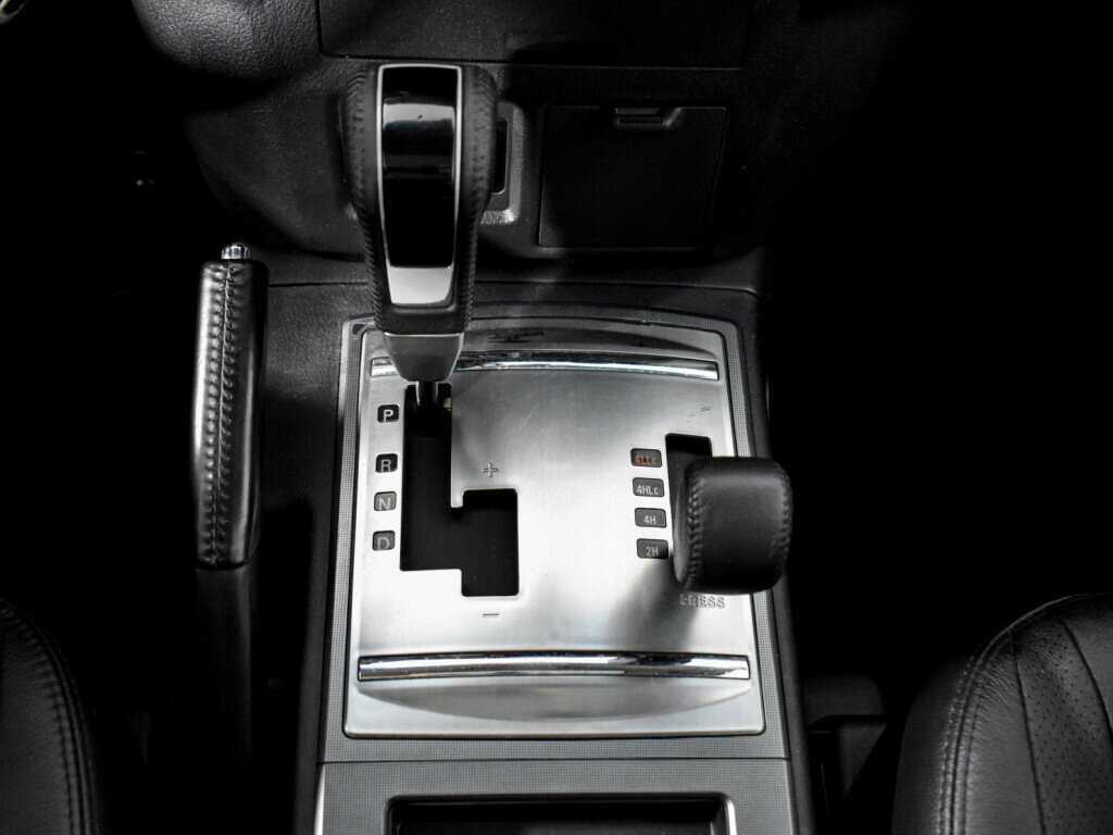 Mitsubishi Pajero 2013