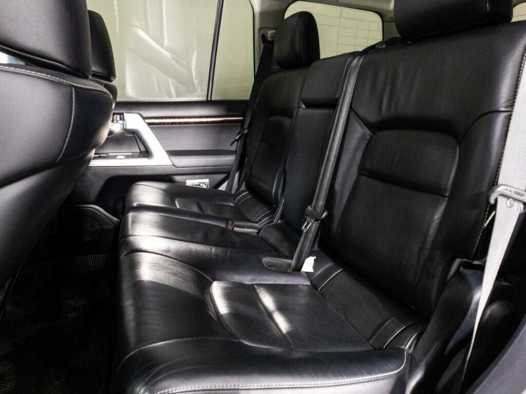 Toyota Land Cruiser 2014