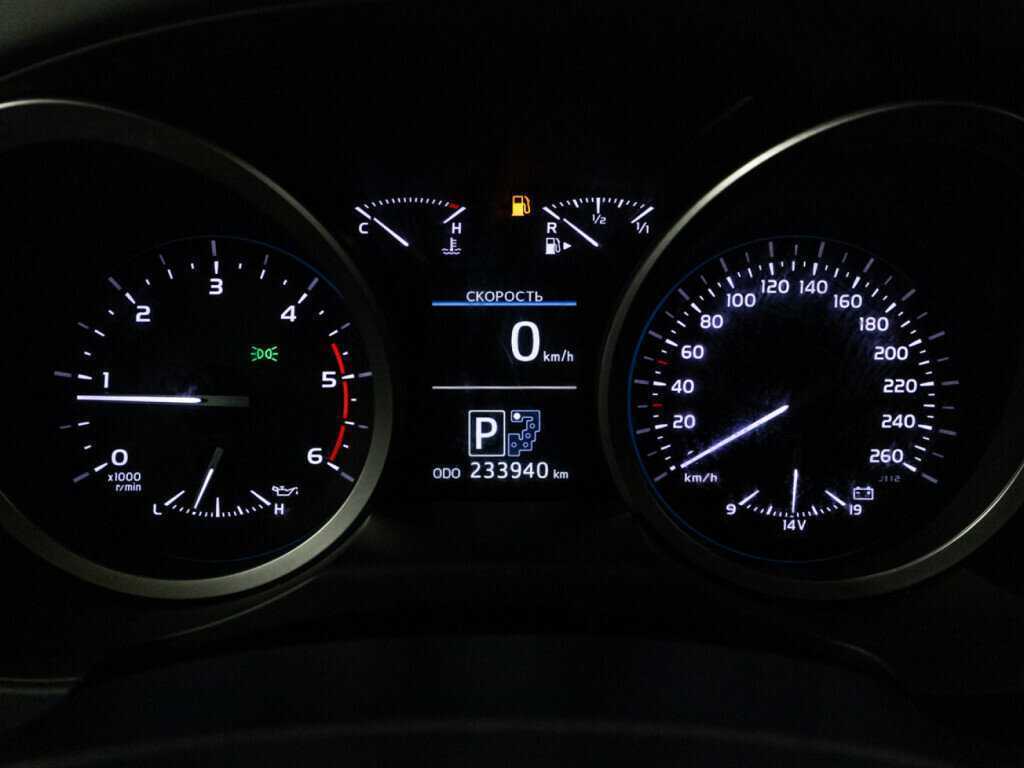Toyota Land Cruiser 2014